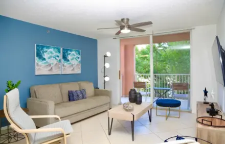 Family-Friendly 2BR/2BA in Aventura – Resort Amenities
