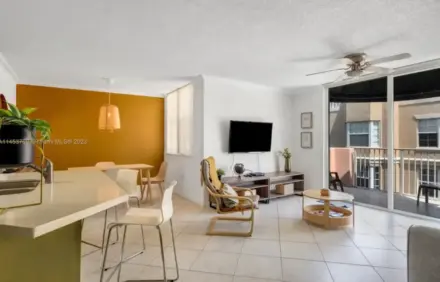 Stylish 1BR in Aventura – Walk to Mall & Near Beach